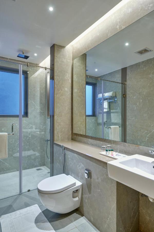 Regenta Place Raysons Kolhapur Exterior foto